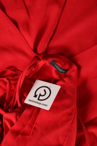 Φόρεμα Trendyol, Μέγεθος L, Χρώμα Κόκκινο, Τιμή 19,03 €