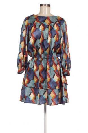 Kleid Vicolo, Größe L, Farbe Mehrfarbig, Preis 72,00 €