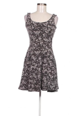 Kleid Yessica, Größe M, Farbe Mehrfarbig, Preis 8,07 €