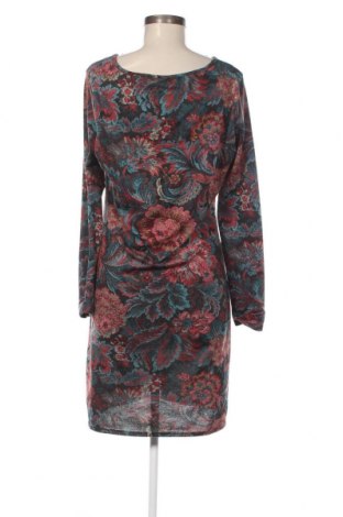 Kleid Yessica, Größe M, Farbe Mehrfarbig, Preis 6,68 €
