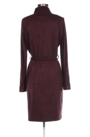 Kleid Yest, Größe M, Farbe Lila, Preis 18,37 €