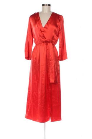 Рокля Zara, Размер XS, Цвят Червен, Цена 46,20 лв.