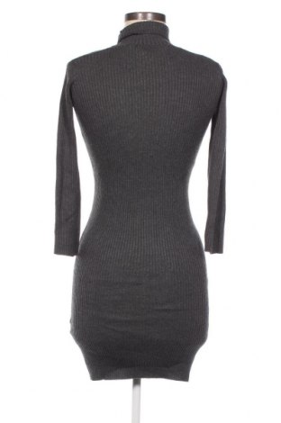 Šaty  Zara Knitwear, Veľkosť M, Farba Sivá, Cena  7,08 €