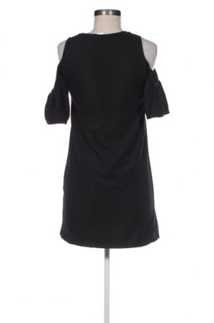 Рокля Zara Trafaluc, Размер S, Цвят Черен, Цена 6,80 лв.