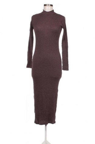 Kleid Zara Trafaluc, Größe S, Farbe Lila, Preis 5,01 €