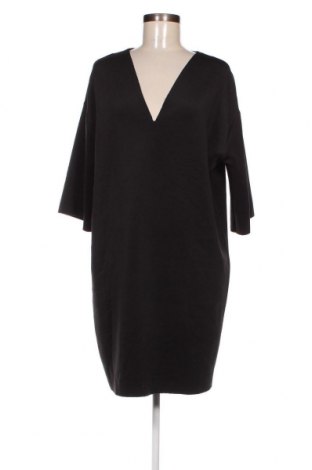 Kleid Zara Trafaluc, Größe M, Farbe Schwarz, Preis € 5,01