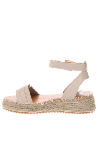 Sandalen C'M, Größe 38, Farbe Beige, Preis 31,96 €