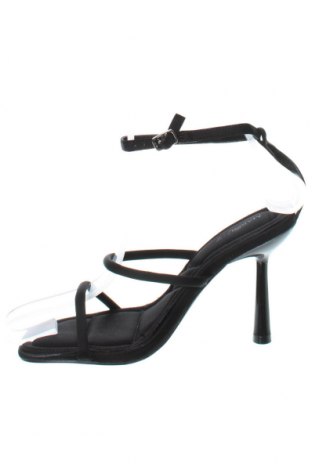 Sandalen MARQUIIZ, Größe 37, Farbe Schwarz, Preis 47,94 €