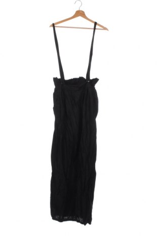 Dámské šaty s tráky, Velikost M, Barva Černá, Cena  410,00 Kč