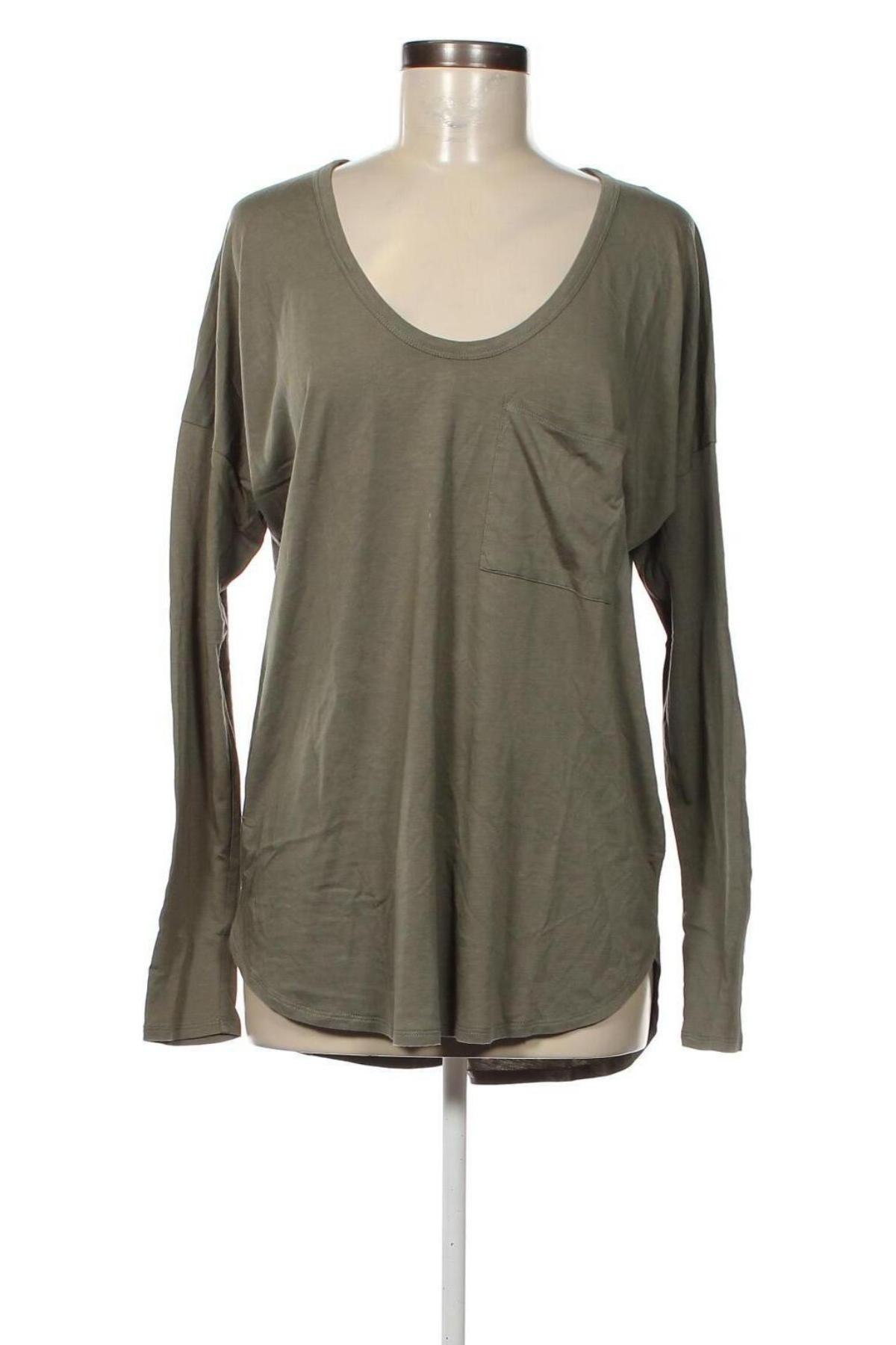 Дамска блуза Decjuba, Размер M, Цвят Зелен, Цена 31,08 лв.