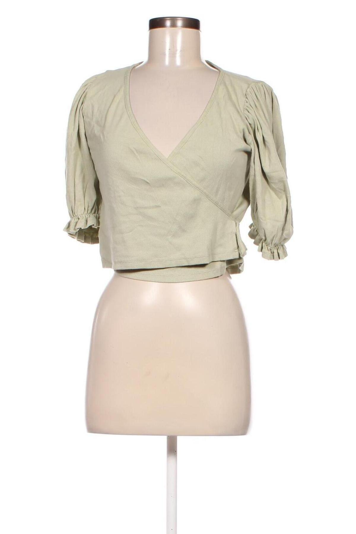 Дамска блуза Monki, Размер M, Цвят Зелен, Цена 5,46 лв.