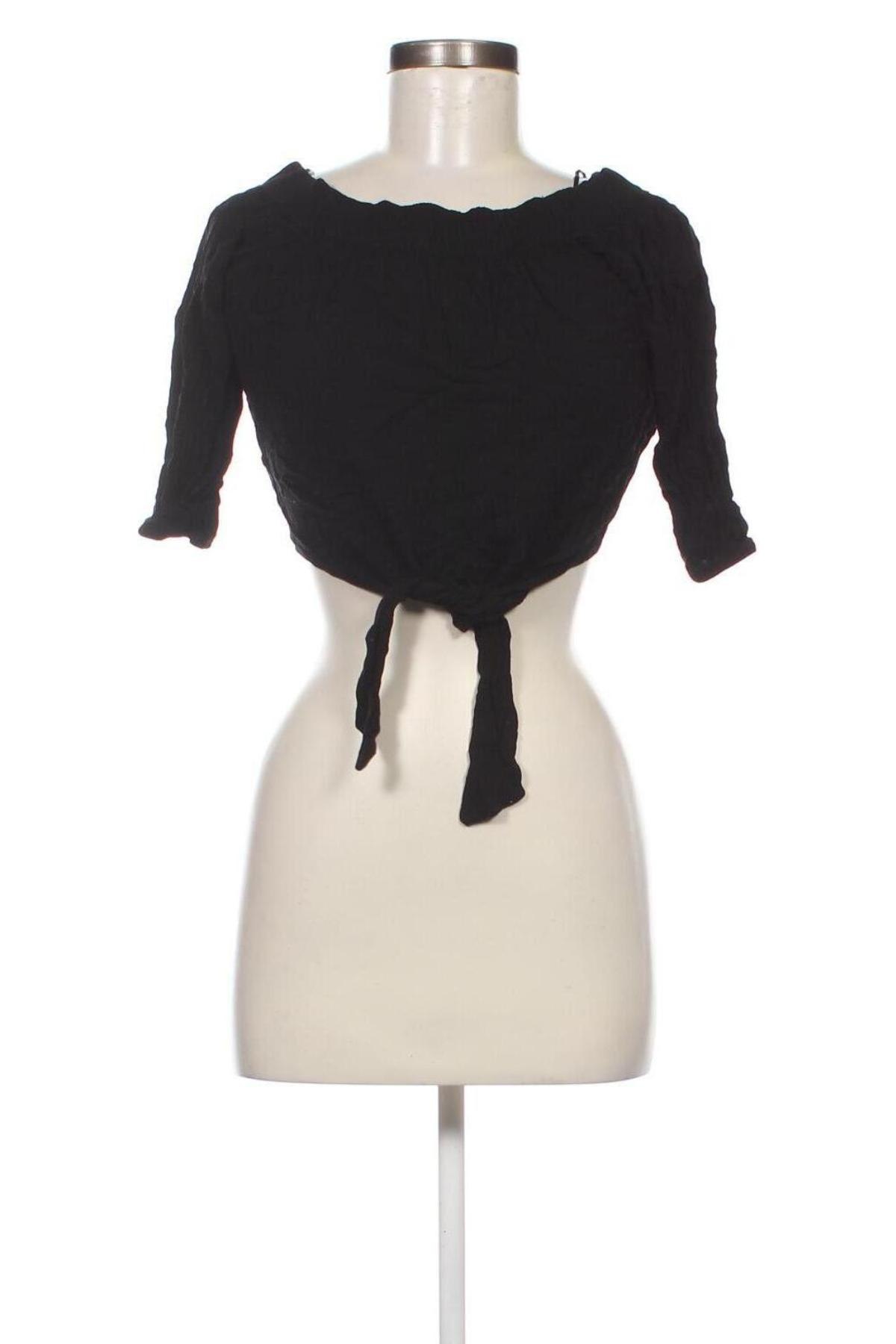 Γυναικεία μπλούζα Pull&Bear, Μέγεθος M, Χρώμα Μαύρο, Τιμή 2,82 €