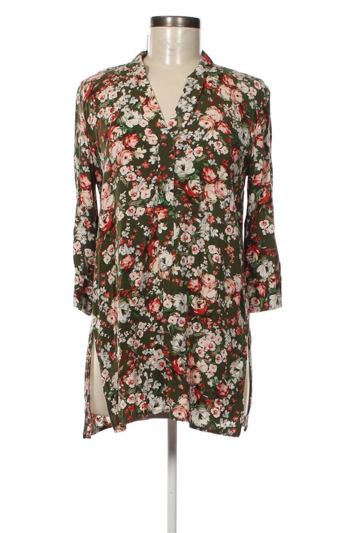 Γυναικεία μπλούζα Reserved, Μέγεθος S, Χρώμα Πολύχρωμο, Τιμή 4,57 €