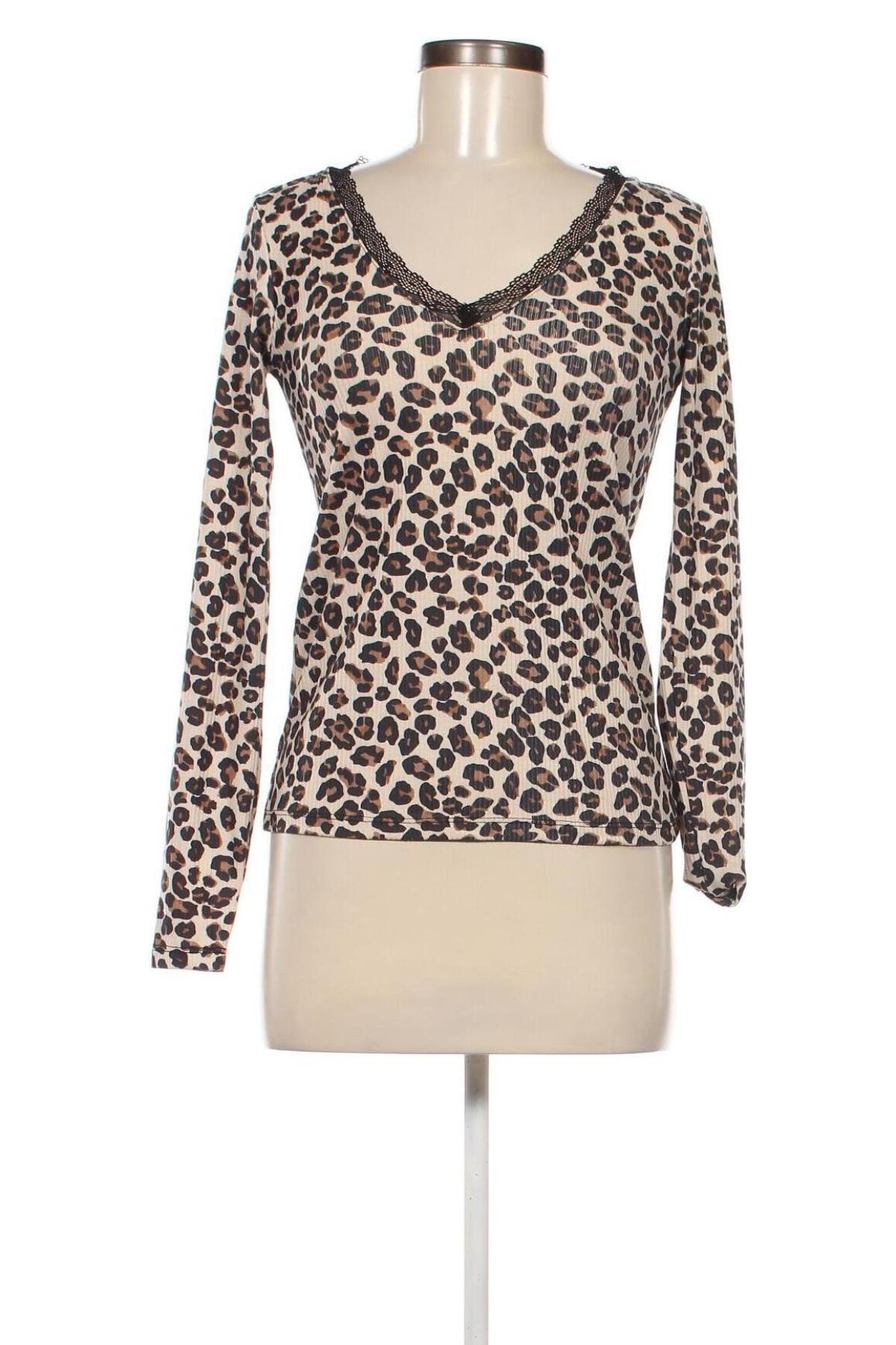 Damen Shirt Stradivarius, Größe S, Farbe Mehrfarbig, Preis € 4,50