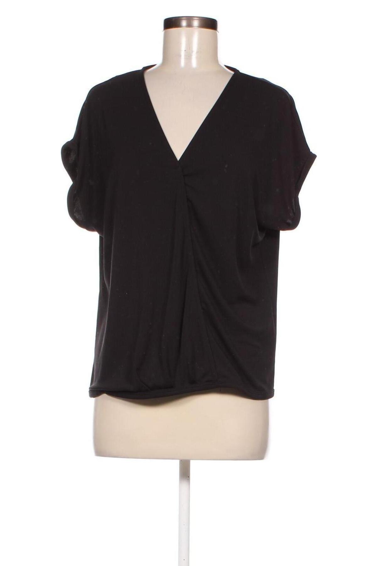Γυναικεία μπλούζα Transfer, Μέγεθος L, Χρώμα Μαύρο, Τιμή 4,11 €