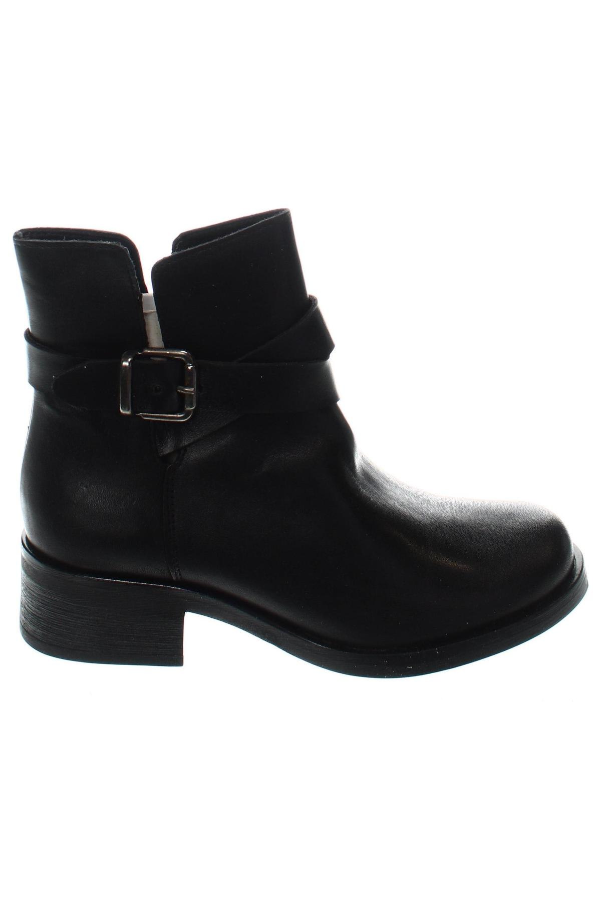 Damen Stiefeletten Andre, Größe 36, Farbe Schwarz, Preis € 18,62