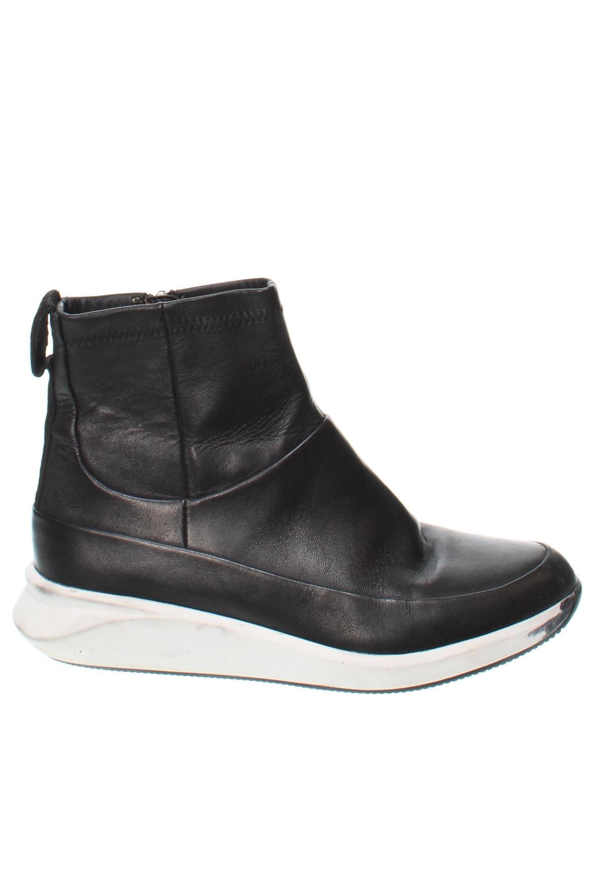 Damen Stiefeletten Clarks, Größe 37, Farbe Schwarz, Preis 32,29 €