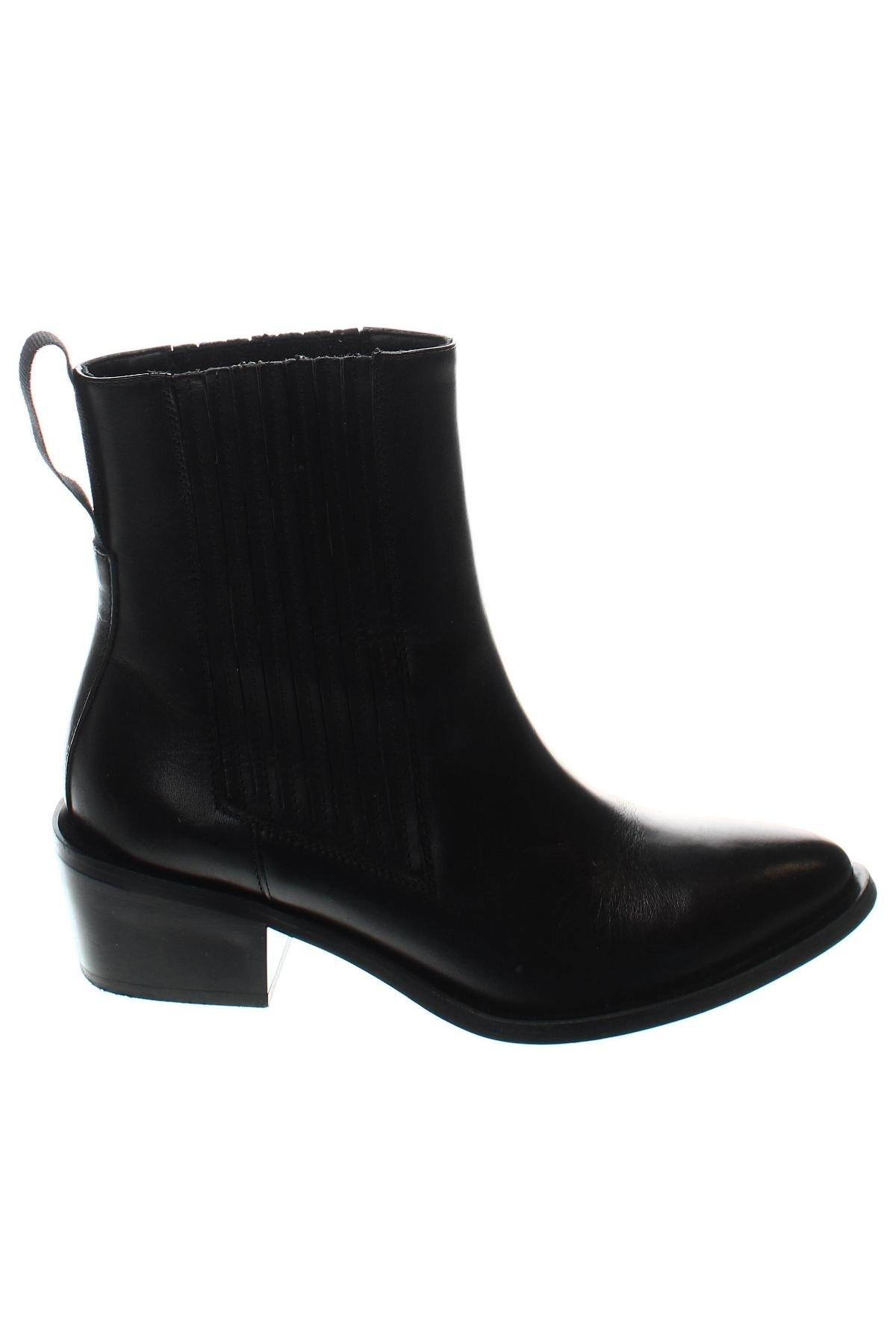 Botine de damă Gino Rossi, Mărime 36, Culoare Negru, Preț 191,33 Lei