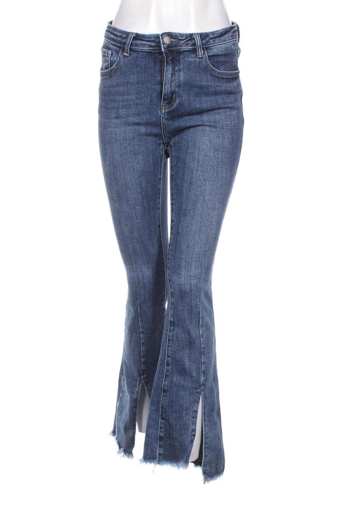 Dámske džínsy  Haily`s, Veľkosť L, Farba Modrá, Cena  6,05 €