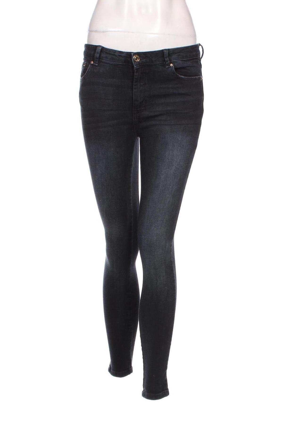 Damen Jeans Stradivarius, Größe M, Farbe Blau, Preis € 20,18