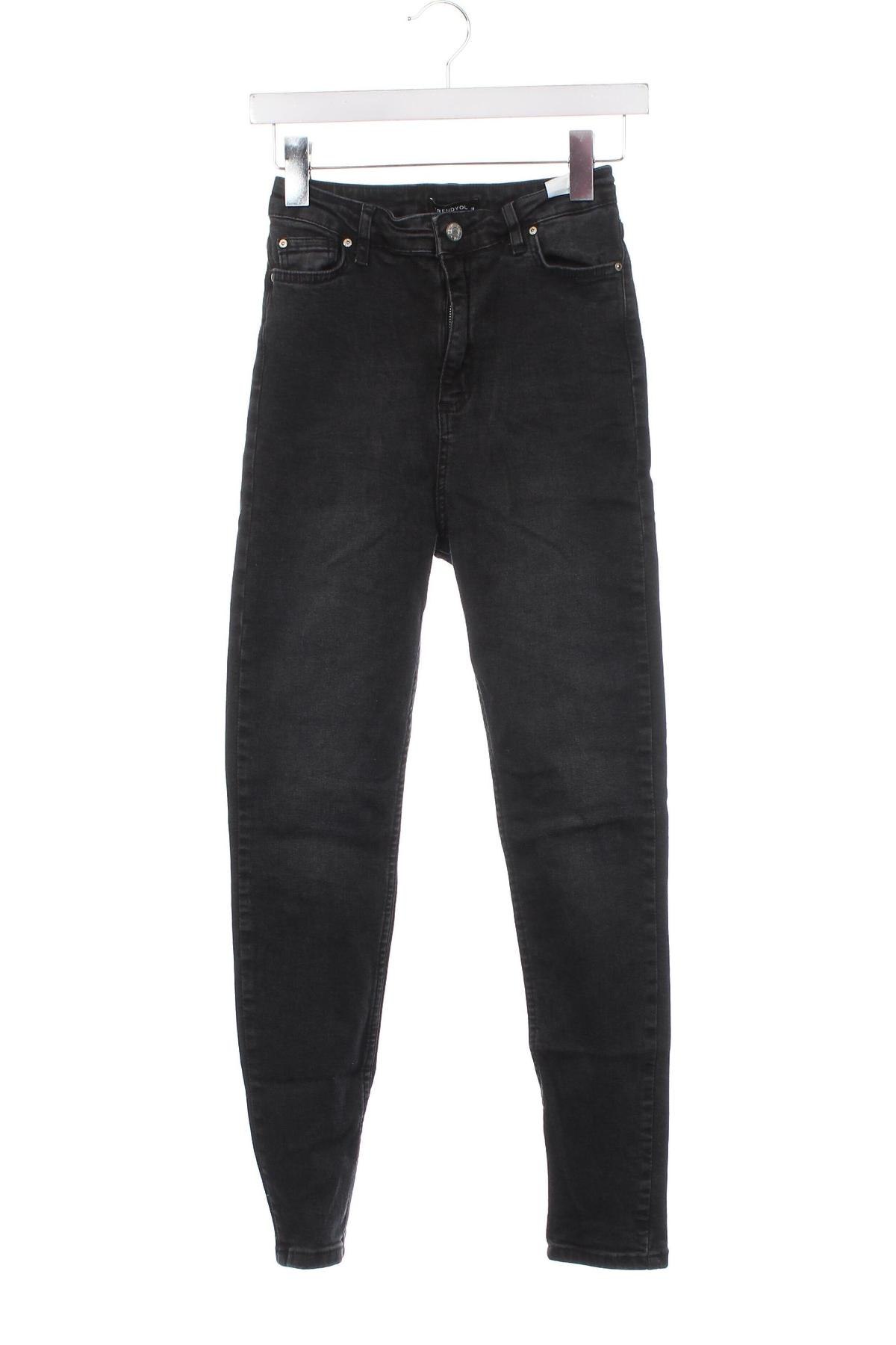 Damen Jeans Trendyol, Größe M, Farbe Grau, Preis 5,99 €