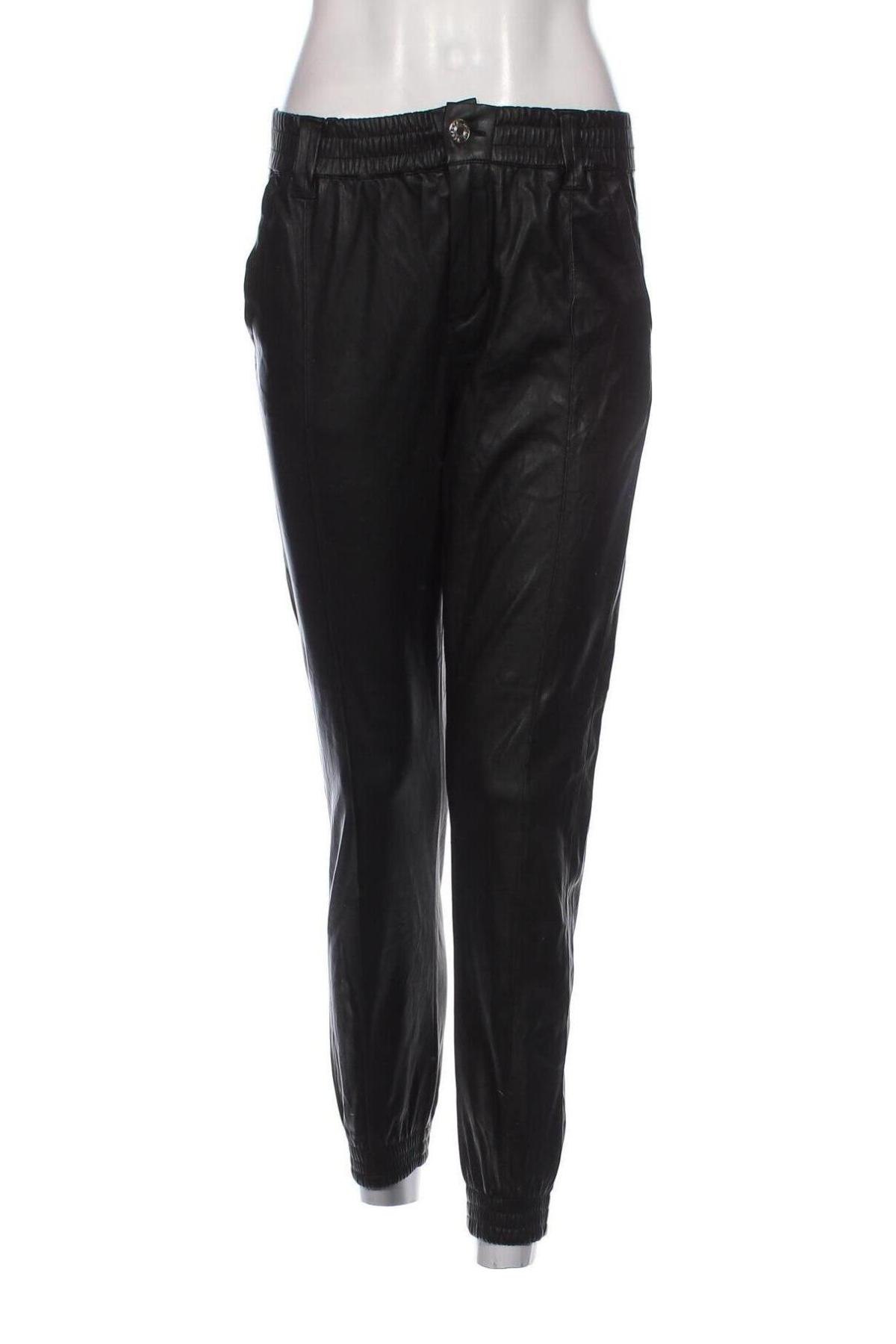 Pantaloni de femei Bershka, Mărime S, Culoare Negru, Preț 17,17 Lei