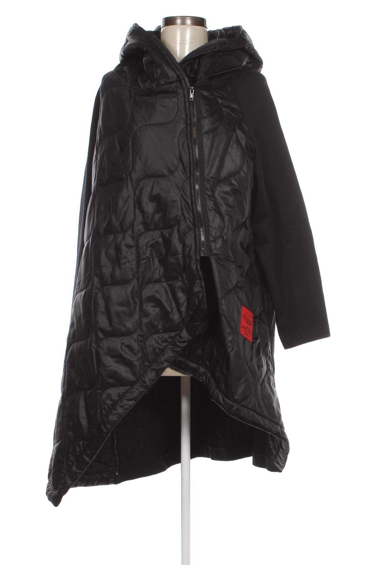 Γυναικείο μπουφάν Acqua Limone, Μέγεθος M, Χρώμα Μαύρο, Τιμή 62,25 €