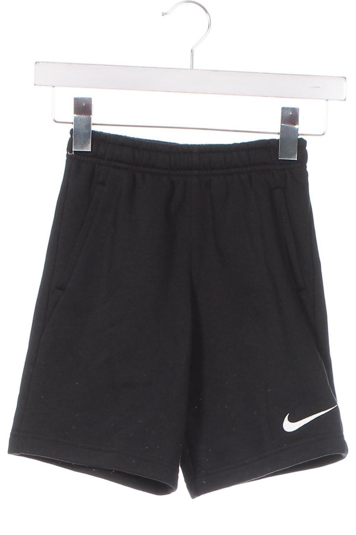 Παιδικό κοντό παντελόνι Nike, Μέγεθος 6-7y/ 122-128 εκ., Χρώμα Μαύρο, Τιμή 35,05 €