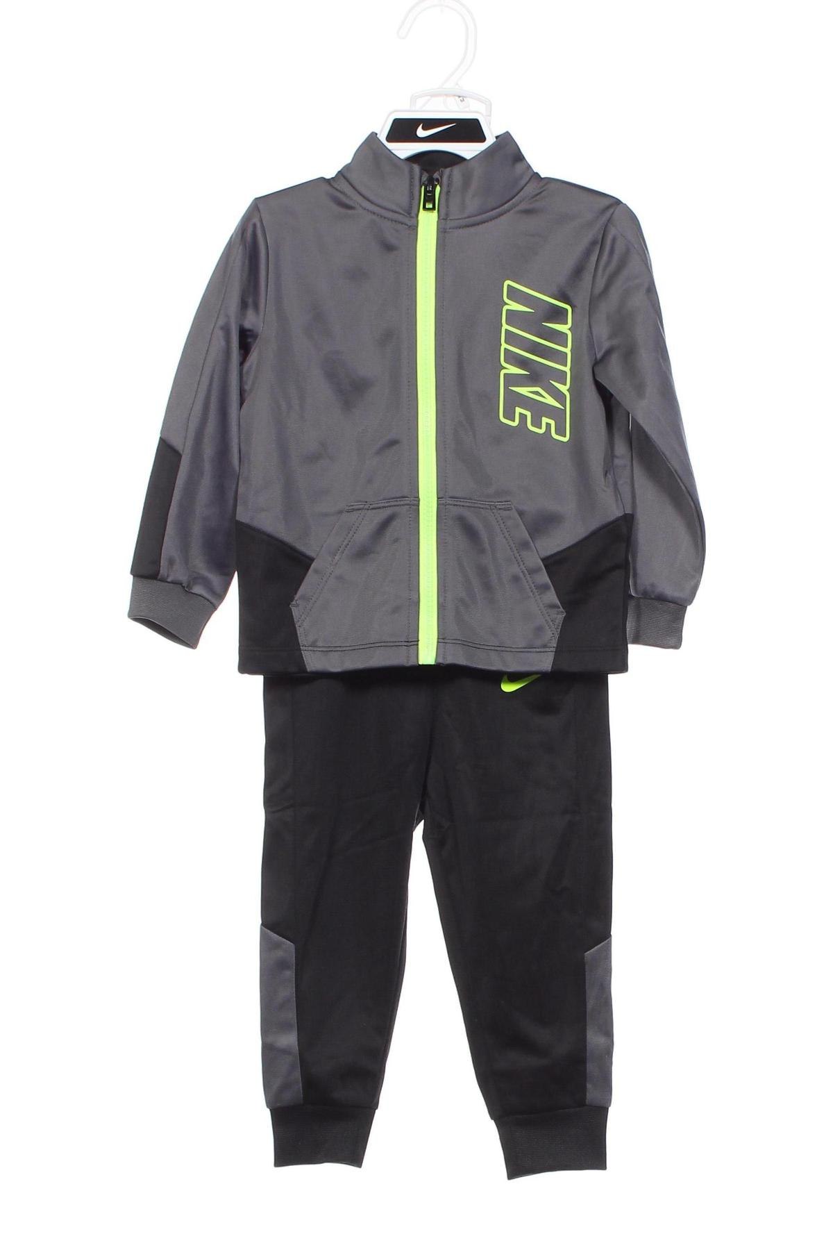 Dětská sportovní souprava Nike, Velikost 18-24m/ 86-98 cm, Barva Vícebarevné, Cena  1 139,00 Kč