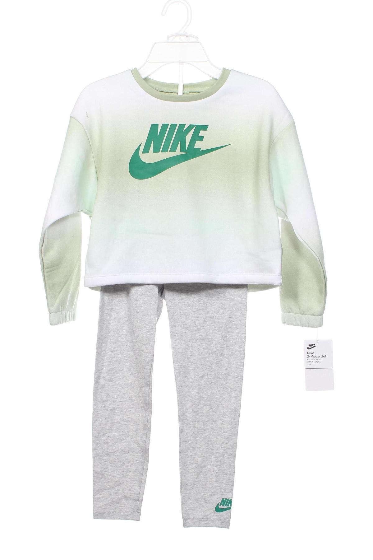 Detská športová súprava Nike, Veľkosť 5-6y/ 116-122 cm, Farba Viacfarebná, Cena  35,57 €