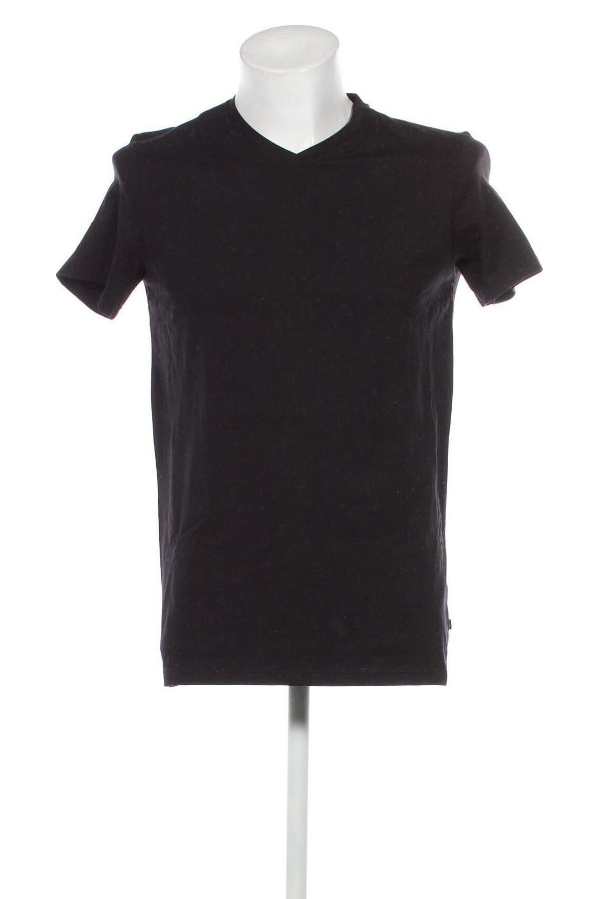 Pánské tričko  Q/S by S.Oliver, Velikost M, Barva Černá, Cena  449,00 Kč