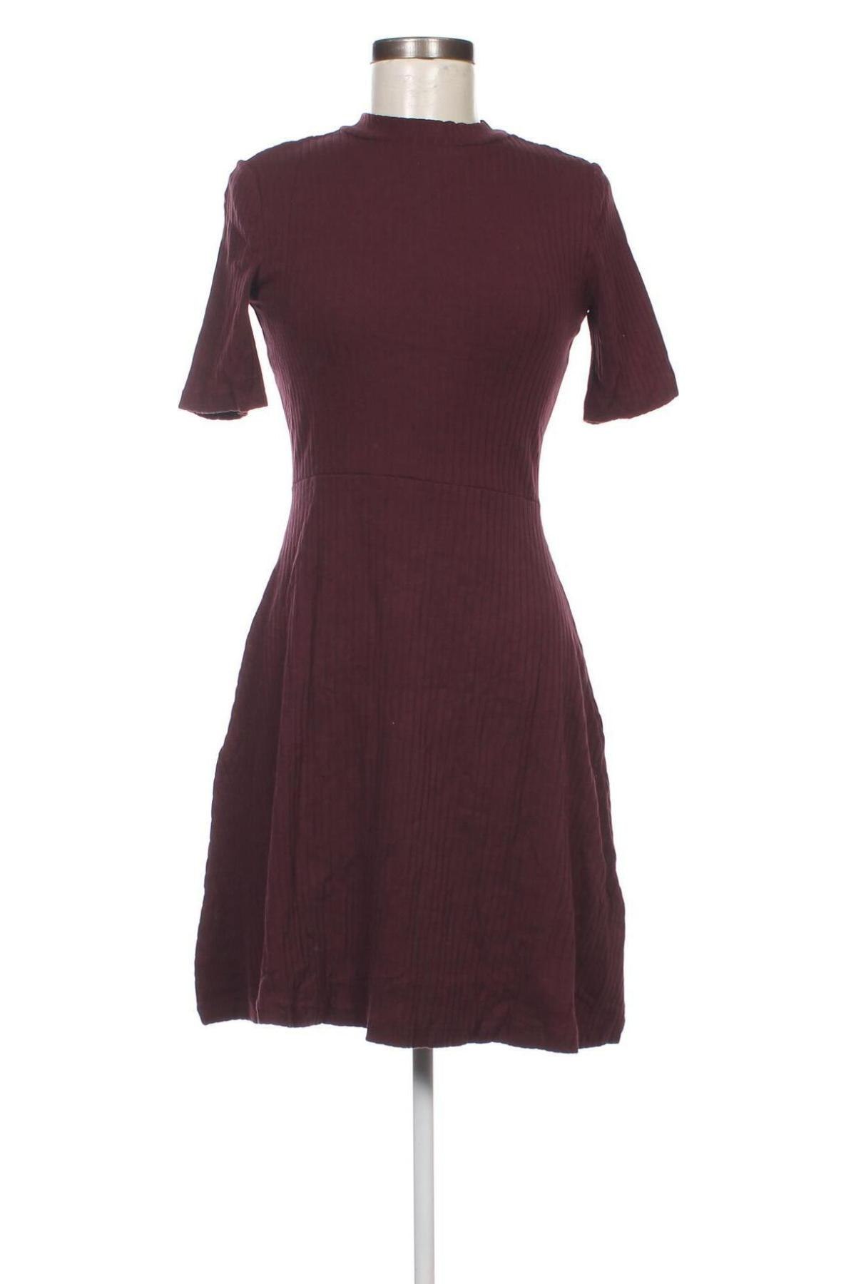 Kleid, Größe S, Farbe Rot, Preis € 6,99