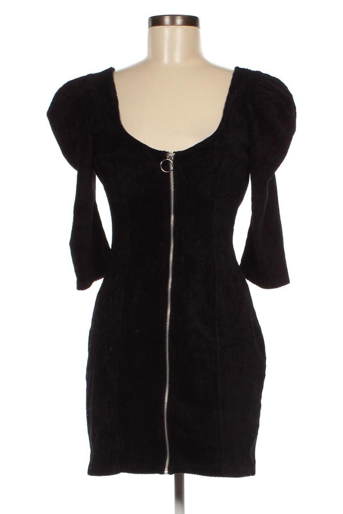 Kleid Bershka, Größe L, Farbe Schwarz, Preis 9,48 €