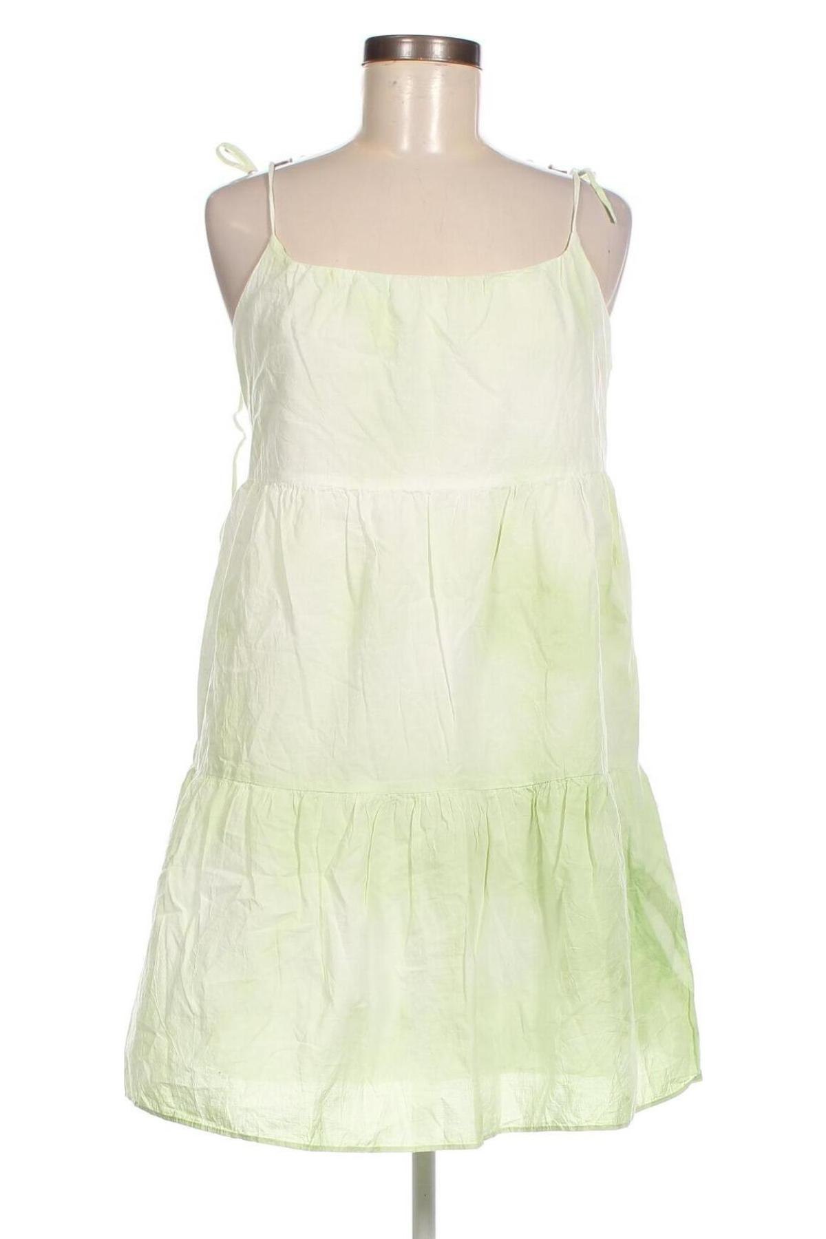 Rochie Bershka, Mărime L, Culoare Verde, Preț 60,53 Lei