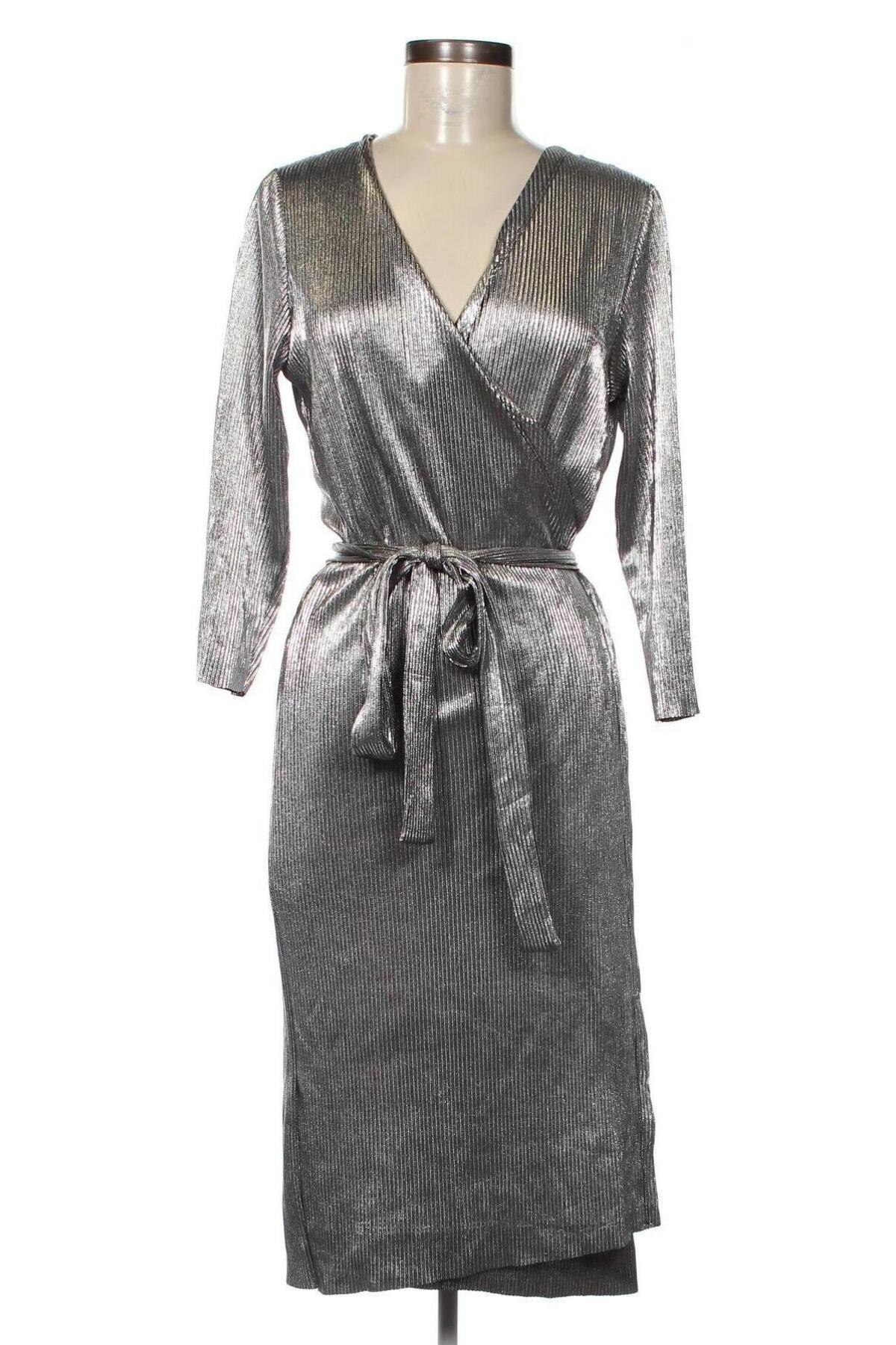 Kleid Gate Woman, Größe L, Farbe Grau, Preis 23,52 €