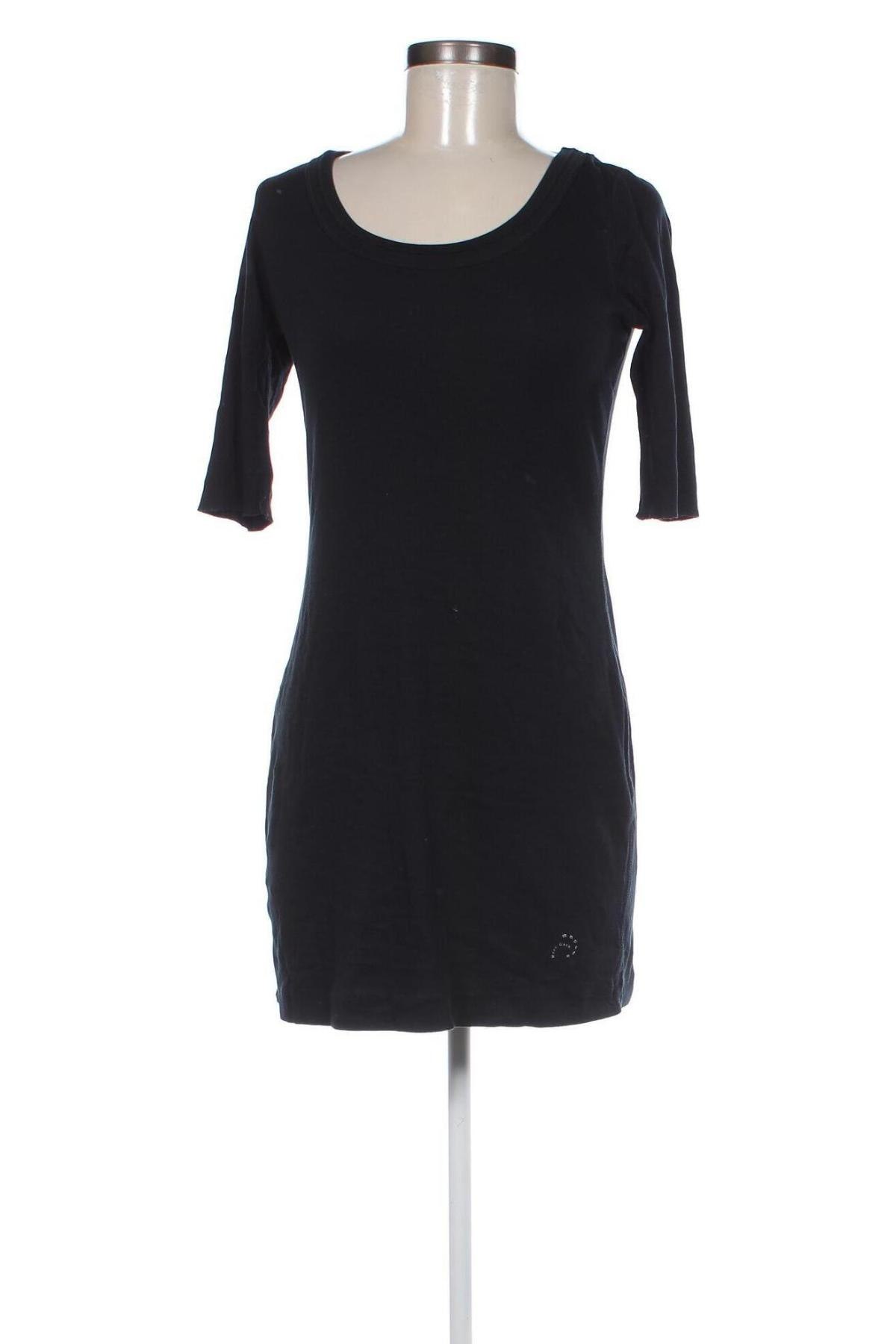 Kleid Marc Cain Sports, Größe L, Farbe Schwarz, Preis 142,65 €