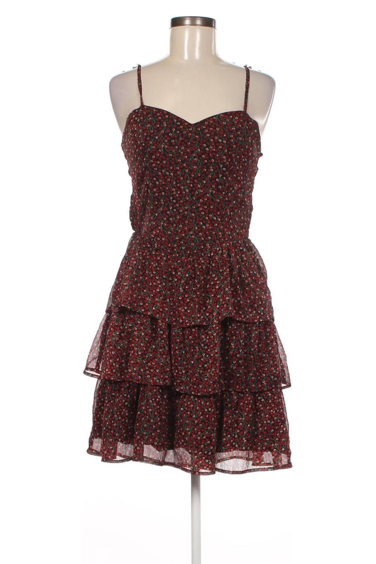Kleid Sisters Point, Größe S, Farbe Mehrfarbig, Preis 31,57 €
