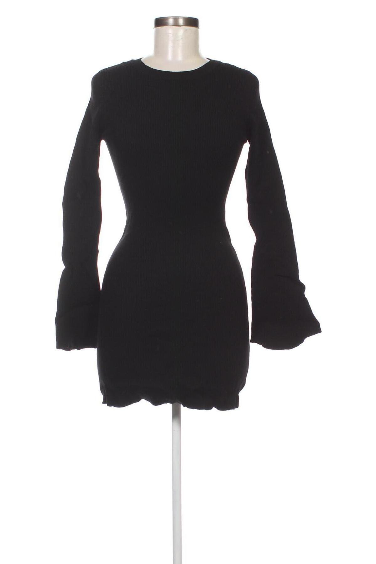 Rochie Stradivarius, Mărime S, Culoare Negru, Preț 22,89 Lei