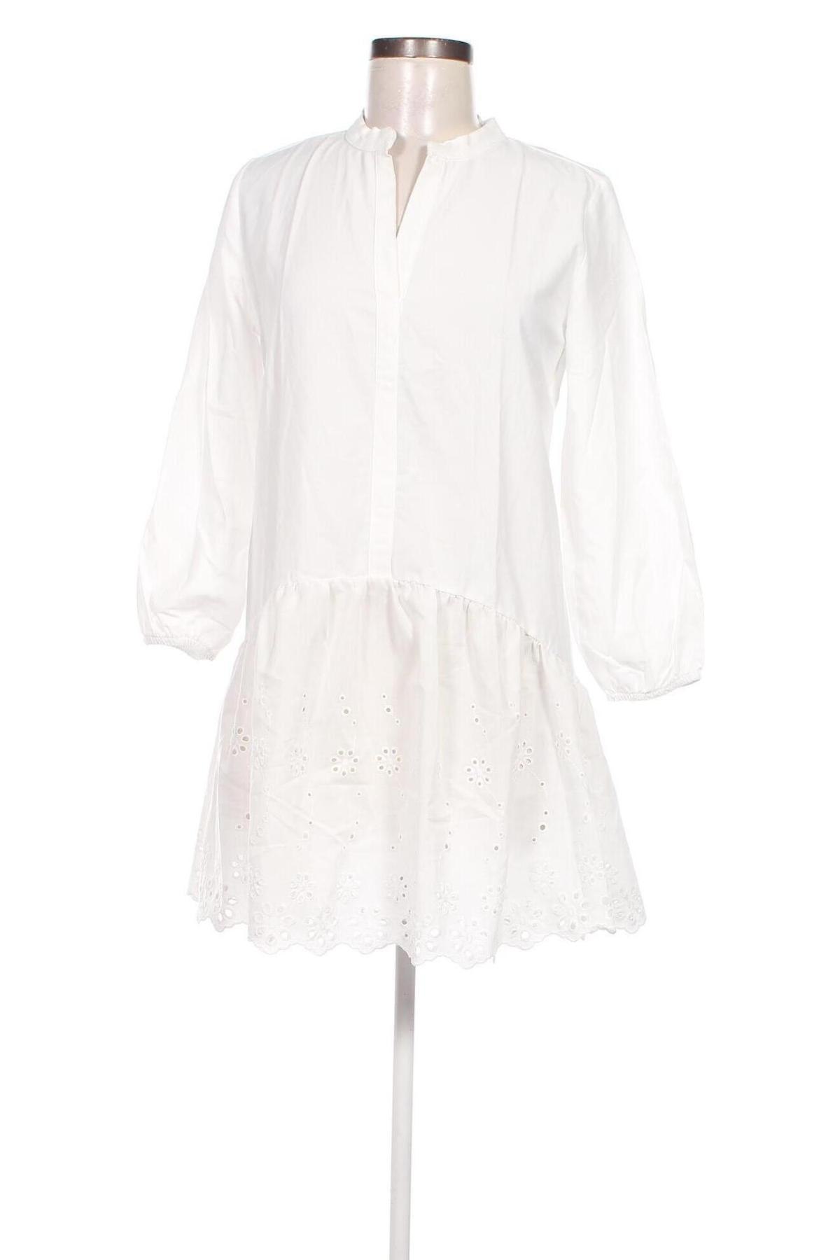 Šaty  Trendyol, Velikost M, Barva Bílá, Cena  861,00 Kč