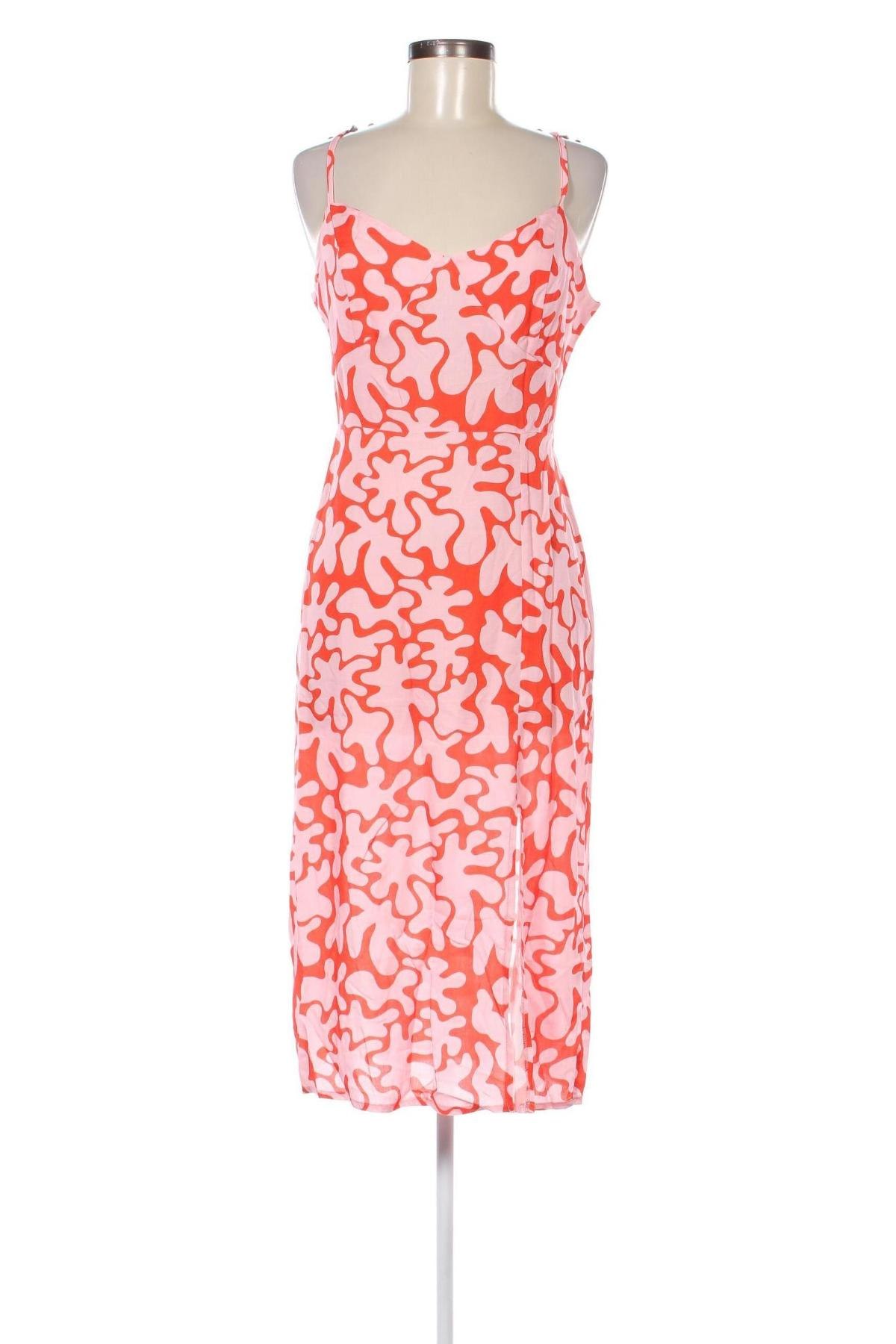 Kleid Trendyol, Größe M, Farbe Mehrfarbig, Preis 55,67 €
