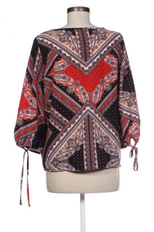 Bluză de femei Colloseum, Mărime M, Culoare Multicolor, Preț 64,99 Lei