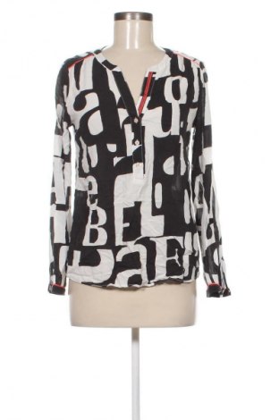 Bluză de femei Emily Van den Bergh, Mărime M, Culoare Multicolor, Preț 278,99 Lei