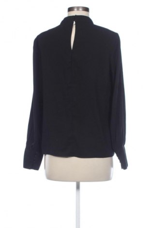 Дамска блуза Forever 21, Размер M, Цвят Черен, Цена 8,99 лв.