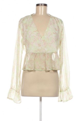 Damen Shirt Gina Tricot, Größe M, Farbe Mehrfarbig, Preis € 4,84