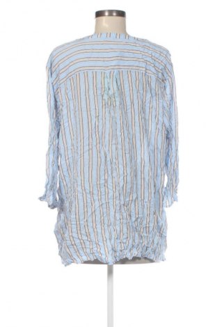 Дамска блуза Maxi Blue, Размер XXL, Цвят Многоцветен, Цена 31,99 лв.
