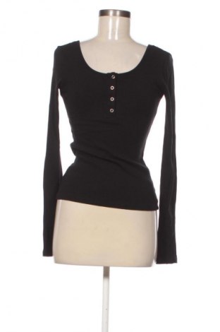 Dámská halenka Pieces, Velikost M, Barva Černá, Cena  329,00 Kč