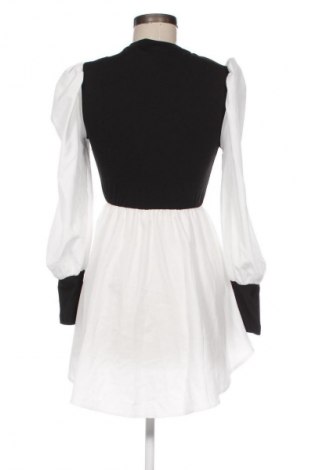 Damen Shirt SHEIN, Größe S, Farbe Weiß, Preis 18,30 €