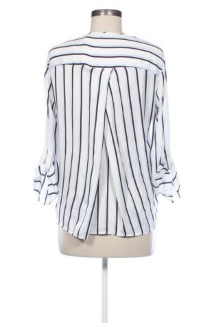 Damen Shirt Stradivarius, Größe L, Farbe Mehrfarbig, Preis € 9,72