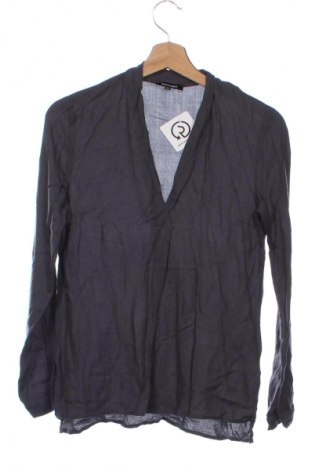 Damen Shirt Vero Moda, Größe XS, Farbe Grau, Preis € 27,70
