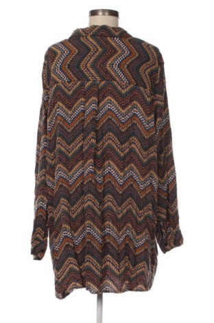 Дамска риза ONLY, Размер 4XL, Цвят Многоцветен, Цена 20,99 лв.